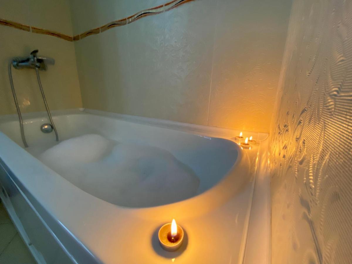 Cozy Seaview Apartment Vollga Central Дуррес Экстерьер фото