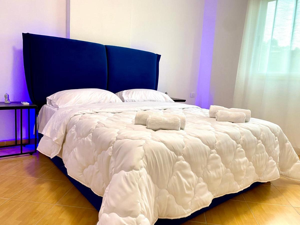 Cozy Seaview Apartment Vollga Central Дуррес Экстерьер фото